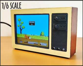 Miniature working retro 80s TV, 1/6 scale (Playscale, Barbie, Blythe, Pullip, etc)