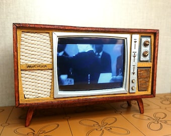 Dollhouse miniature working vintage mid century TV, 1/12 scale.