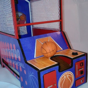 Dollhouse miniature working basketball shooting machine, with sound and lights, 1/12 scale image 1