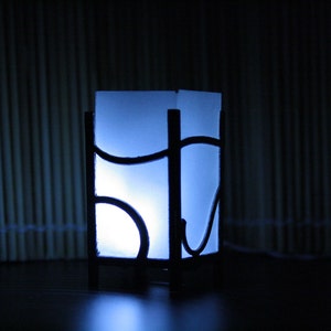 Modern small led cold white lamp, 1/12 miniature for dollhouse, roombox and diorama