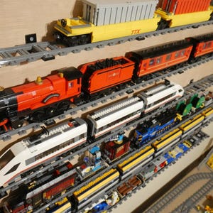 Wall Mount for Lego Train Tracks | Mounting Brackets | Easy Mounting