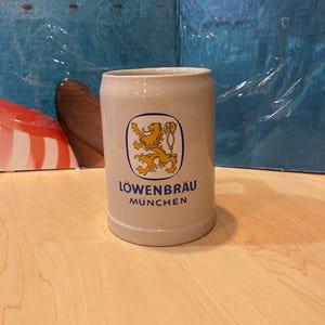 Vintage Stein Bierkrug, Löwenbräu München, Halbliterbecher