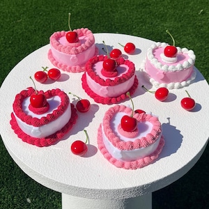 Cherry Heart Cake Jewellery Box With Mirror-Fake Vintage Cake Trinket Box With Cherry-Mini version