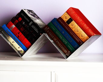 Zig-Zag Bookshelf - Medium