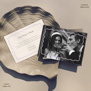 Carte postale de remerciement personnalisée avec photo de mariage - Modèle canva élégant avec vague pour les jeunes mariés - Modifiable et imprimable