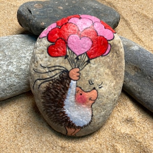 Hand-Painted Hedgehog with Heart Balloons Stone, painted stones, beach stones, personalized gift, mothers day, gifts for her, Unique Natural