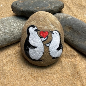 Hand Painted Penguins with Heart Stone, painted stones, beach stones, personalized gift, mothers day, gifts for her, Unique Natural Decor