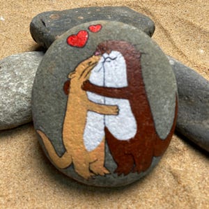 Hand-Painted Otters in Love Stone, painted stones, beach stones, personalized gift, mothers day, gifts for her, Unique Natural Decor