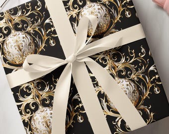Carta da regalo natalizia dorata e decorata, ideale per incartare regali festivi.
