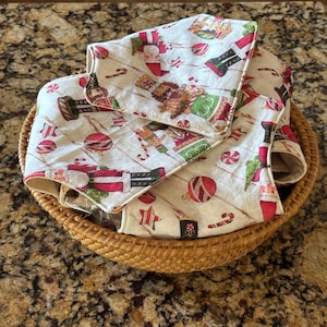 Reversible Bread Basket Liner Holiday Handmade Bun Warmer Bowl Liner Seasonal Decor Housewarming Gift Ideas