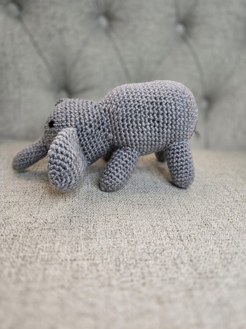 Crochet Elephant Stuffed Animal: Handmade Amigurumi Toy, 9-inch (Long) immagine 6