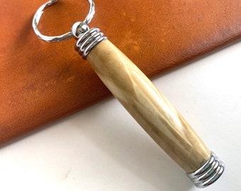 Secret Compartment Keychain for Darning Needles