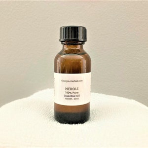 Natural Neroli Essential Oil: Wildcrafted Floral Aroma for Perfume