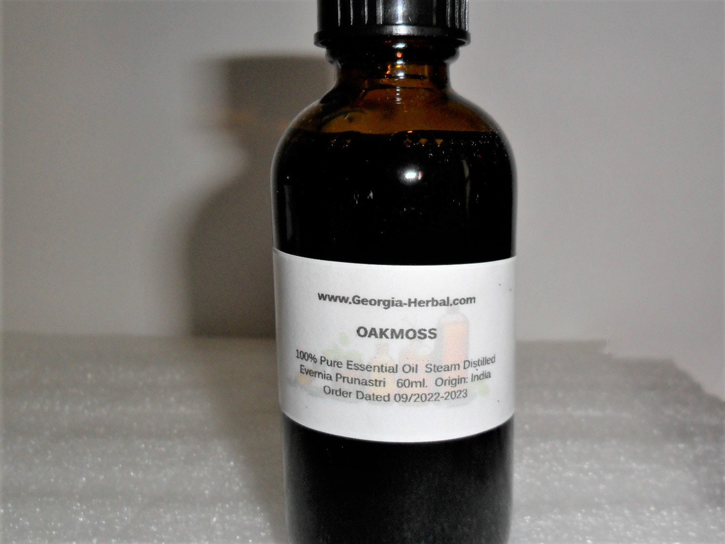 Oakmoss Essential Oil / 100% Pure Oakmoss Undiluted Essential Oil Premium  Quality (25 ML)