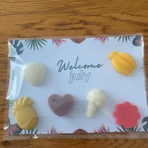 Carte parfumée Welcome July avec fondants en cire – Idée cadeau été artisanale