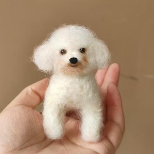 Mini Felt Felt Bichon Frise Figurine Plush,Custom Needle Felted Dog Memorial Sculpture,Realistic Wool Dog Portrait Replica,Dog Loss Keepsake