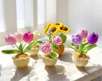 Crochet flower in pot, hand made, personalized gift for teacher, Sunflower in pot, desk decoration, tulip in pot, mother day gift, flower