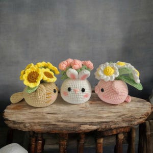 Mothers Day Gift, Crochet flower pot, crochet flower bouquet, crochet rose pot, crochet sunflower pot, teacher appreciation gift