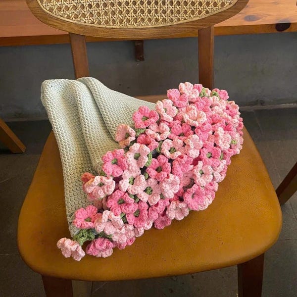Crochet Flower Bouquet Blanket, Handmade Crochet Rose Bouquet Blanket, Soft Blanket, Mother’s Day Gift, Wedding Gift, Christmas Gifts