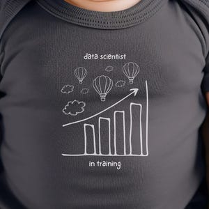 Daten Wissenschaftler im Training Baby Body: Techie Eltern Geschenk