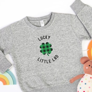 Toddler Shamrock Sweatshirt: Cozy St Patrick&#39;s Day Crewneck