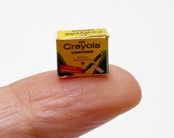 1/12 Scale Miniature Retro Crayons