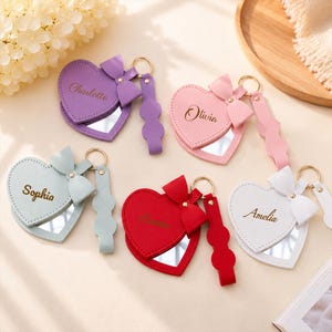 Aesthetic Heart Compact Mirror, Custom Name Engraved Hand Mirror, Cute Laser Engraved Gift for Her Bridesmaid Birthday