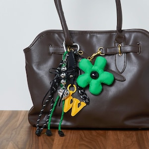 Chic Customizable Bag Charm with Leather Letter Big Flower | Personalized Accessory for Purse or Backpack Stylish Rope Bag Charm Chain Purse