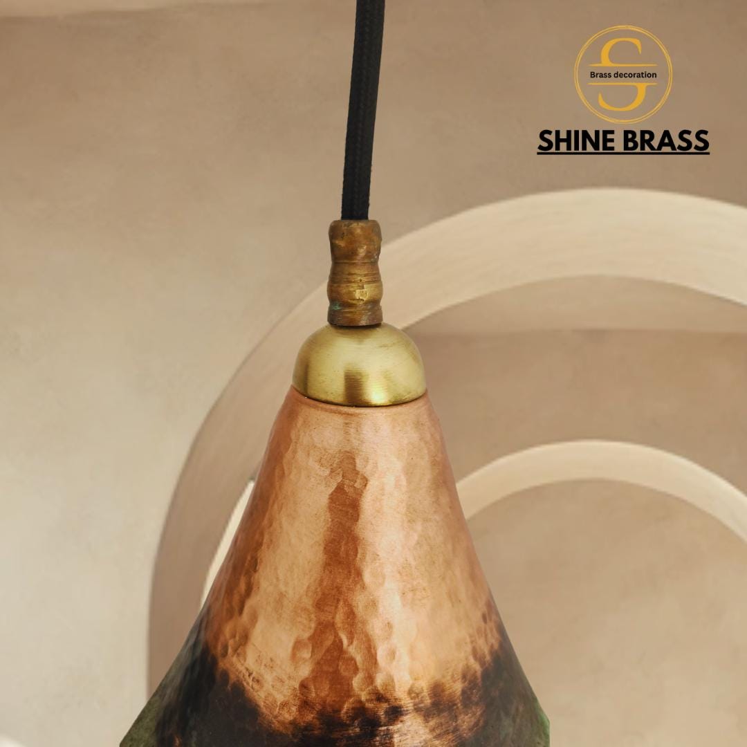 エレガントな銅製ペンダントライトセット、アイランドキッチン、酸化