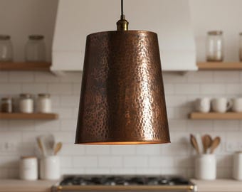 Hammered Copper Pendant Light – Rustic Farmhouse Ceiling Fixture – Handcrafted Industrial Lighting for Kitchen Island & Dining Room