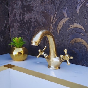 Brass hammered single hole bathroom faucet,Bath vanity Faucet, Antique Brass Bathroom Faucet,Vanity Sink Faucet,gold faucet.
