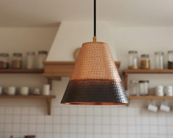 Hammered Copper Pendant Light – Rustic Farmhouse Ceiling Fixture for Kitchen Island, Dining Room & Industrial Lofts