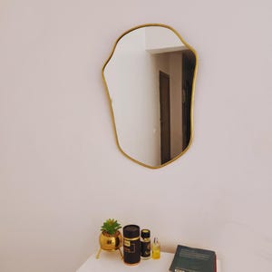 Antique Brass Mirror,wavy Brass Wall Mirror,Wall Mounted Mirror For Bathroom, Italian Style Mirror, Aesthetic Luxurious Wall Mirror Brass