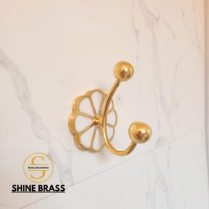 Stylish resin brass wall hooks organizer, Handmade decorative brass hook, Flower shaped wall hooks brass, Elegant brass and resin coat hooks