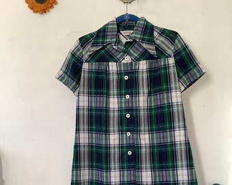 Medium Vintage Junior House Gingham button up shirt/Farmer print shirt/Vintage homesteading clothing/rockabilly shirt Vintage Vermont