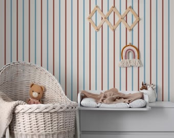 Kinderkamerbehang pastelblauw en terracotta strepen, babybehang in Scandinavische stijl