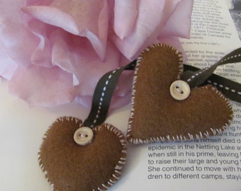 Christmas gift Brown Amour-------- Felt. Heart. Sweet  love. ready to ship--Holiday gift--Valentine's Day-