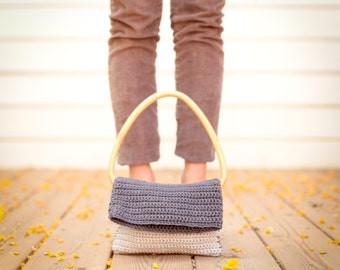 Valentine's Day-Light Dark gray knitted purse- Cotton- vintage  wooden handles.  Free Shipping