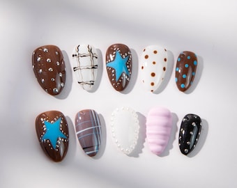 Y2K Polka Dot Star Press On Nägel: Handbemaltes Faux Gel Acryl