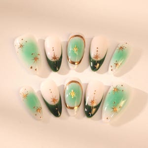 Handmade Green Almond Press On Nails: Gold Flake Party Nails