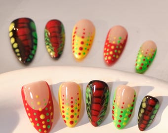 Uñas postizas Y2K almendra / Uñas en escamas de colores / Juego de uñas postizas personalizadas hechas a mano / Arte de uñas moderno
