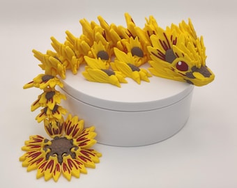 Baby Sunflower Dragon, Flower Dragon, Articulating Dragon, 3D Printed Fidget Toy