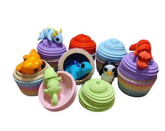 3D Printed Cupcake Party Favors with Twist-Off Tops – Packs of 6, 9, 12 – Optional Animal Fidget Toy Inside – Birthday & Wedding Gifts