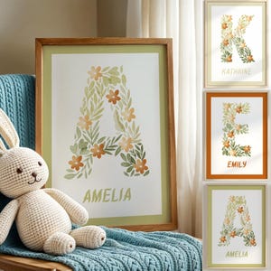 Benutzerdefiniertes Initialblumen-Namensposter - personalisierte Wandkunst für Kinderzimmer, Kinderzimmer oder Zuhause | Alle Buchstaben verfügbar - Baby Girl Kind Geschenk