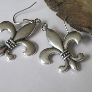 Silver Fleur De Lis Earrings, Fleur De Lys Dangles, French Lily, Celtic Jewelry