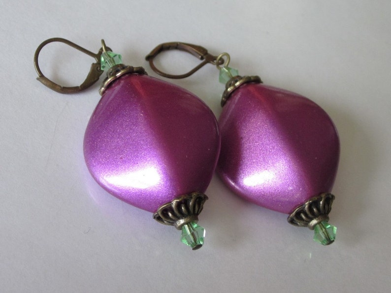 Modern Spring Earrings, Lavender Purple Beaded Dangle Earrings, Modern Minimalist Jewelry, Purple Easter Earrings image 3