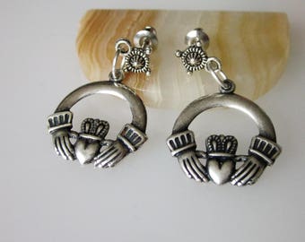 Silver Celtic Earrings, Irish Jewelry, Claddagh Earrings, Antiqued Silver, Irish Stud, Metal Jewelry