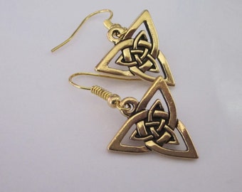 Trinity Knot Dangle Earrings, Triquetra Earrings, Gold Celtic Knot, Triangular Knot, Metal Triquetra Charm