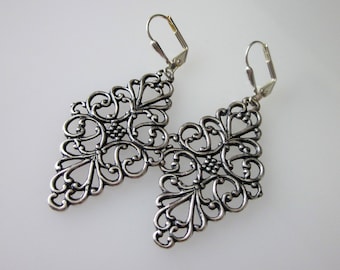 Silver Filigree Earrings, Diamond Shaped, Victorian Dangle Earrings, Elegant Drop, Floral Design, Filigree Jewelry