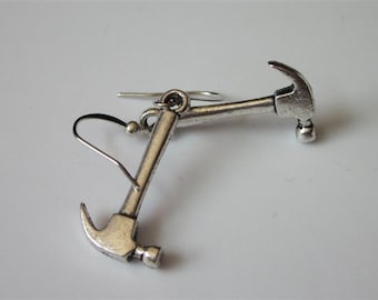 Hammer Earrings, Miniature Antiqued Silver Tool Earrings, Claw Hammer, Unisex Jewelry, Hand Tool, Mens Dangle Earrings